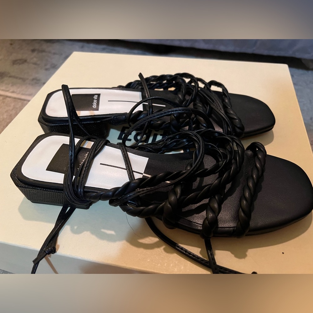 Dolce Vita sandal